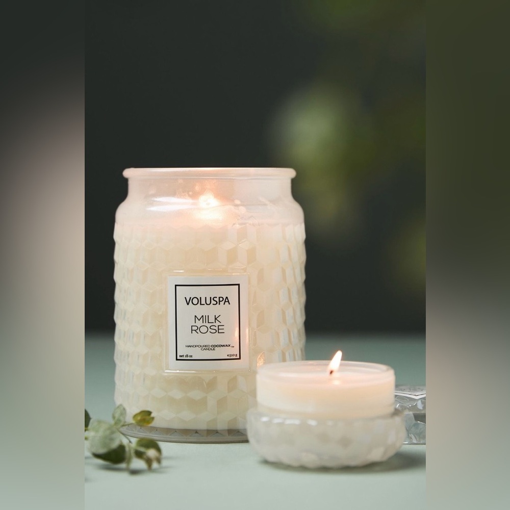 ▪️NWT Anthropologie Voluspa Milk Rose Glass Jar Candle